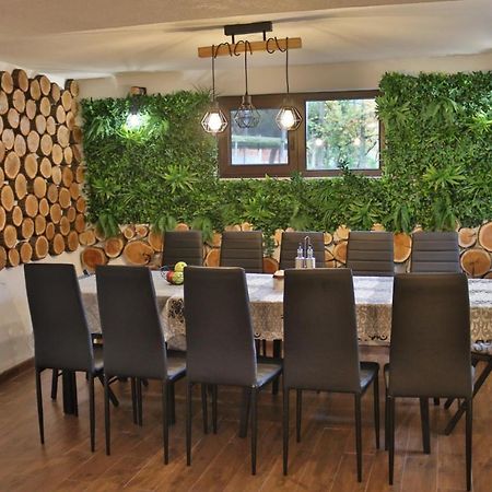 Bella Family Guest House 사파레바바냐 외부 사진