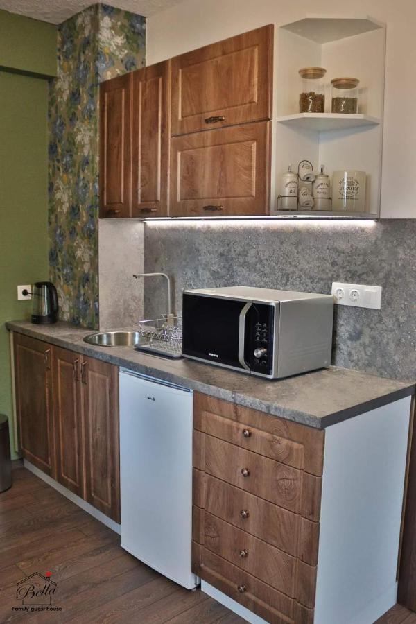 Bella Family Guest House 사파레바바냐 외부 사진