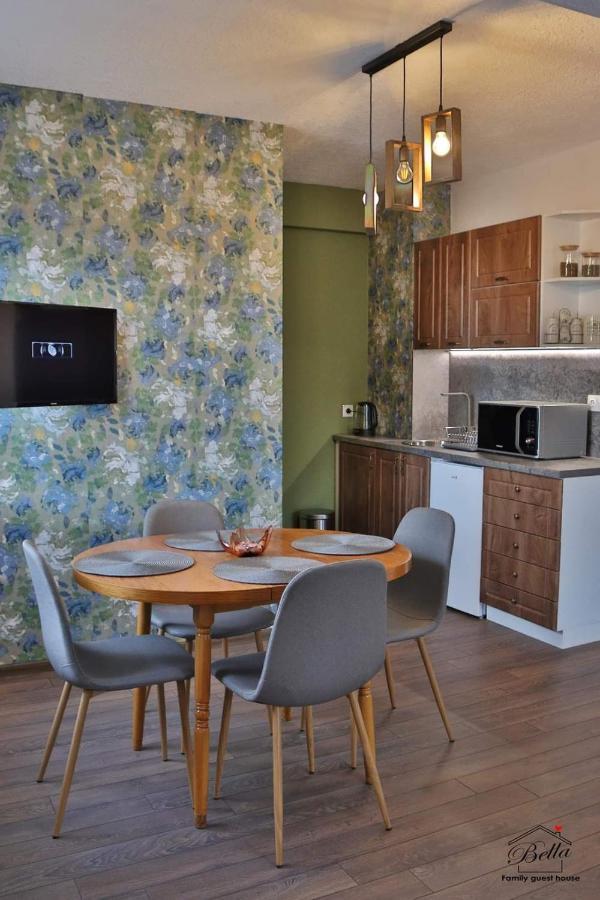 Bella Family Guest House 사파레바바냐 외부 사진