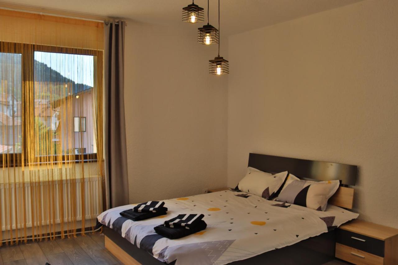 Bella Family Guest House 사파레바바냐 외부 사진