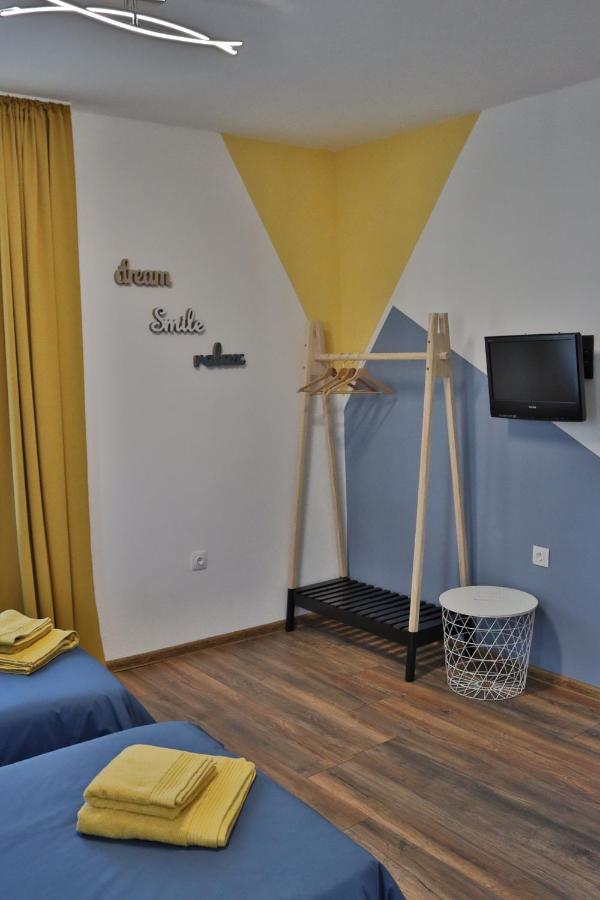 Bella Family Guest House 사파레바바냐 외부 사진