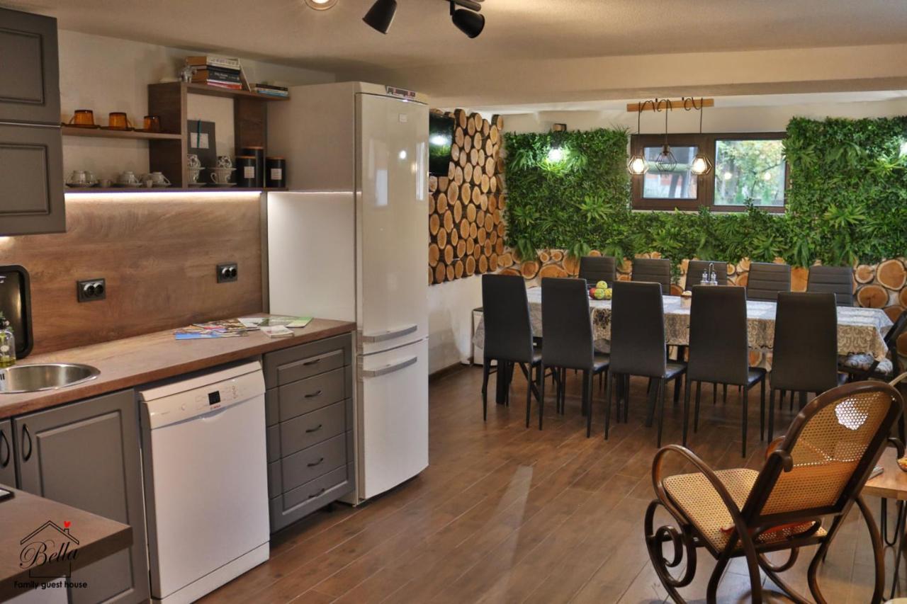 Bella Family Guest House 사파레바바냐 외부 사진