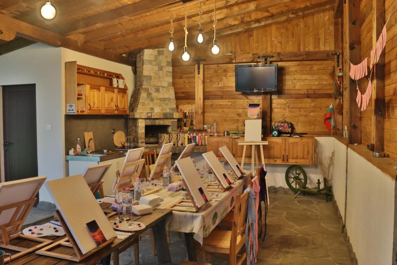 Bella Family Guest House 사파레바바냐 외부 사진